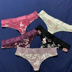 NWOT PINK velvet thongs
